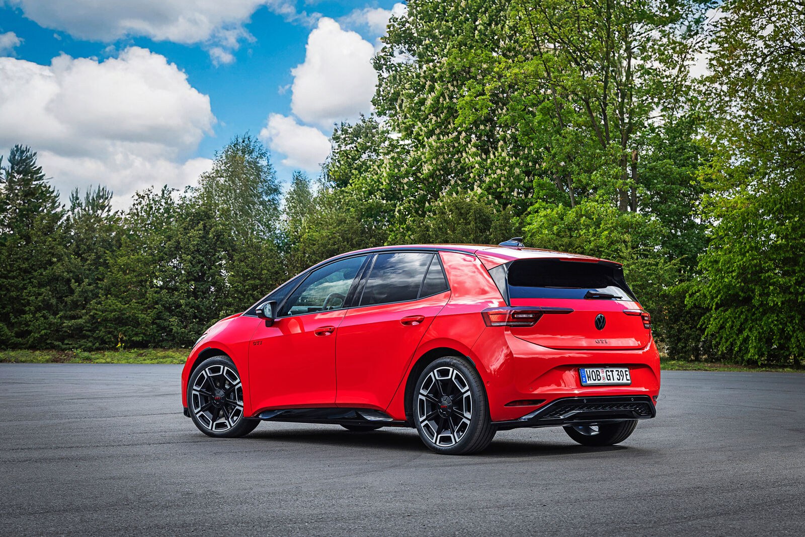 Volkswagen ID.3 GTI: takaosa