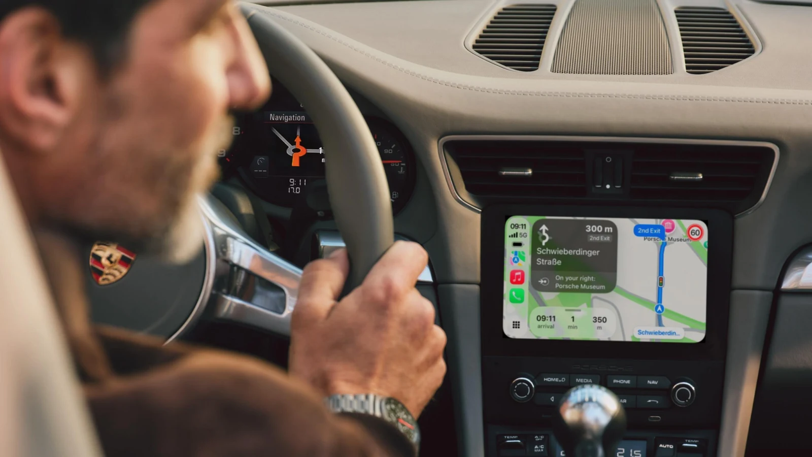 Navigointinäkymä 991-sukupolven 911:n PCCM Plus -näytöllä. Kuva: Porsche AG.